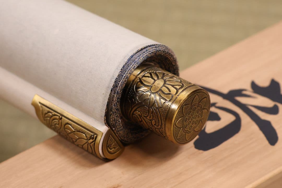 【複製】大塚工藝社 狩野芳崖 悲母観音 限定300部 絹本 掛軸 【MA704】