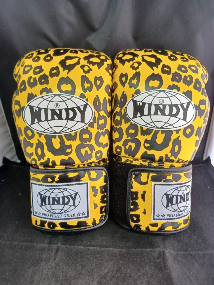 【未使用新品】　WINDY　ボクシンググローブ　16オンス　レオパード柄