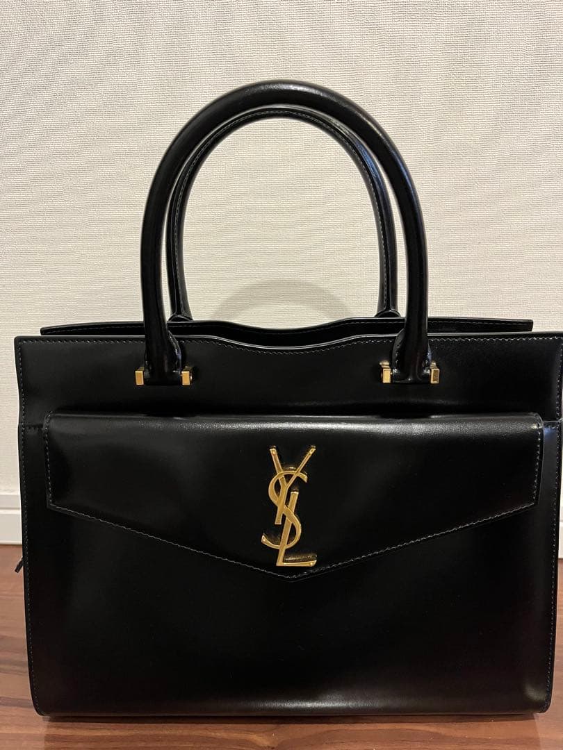 ル*フ様 SAINT LAURENT ブラック ハンドバッグ　アップタウン