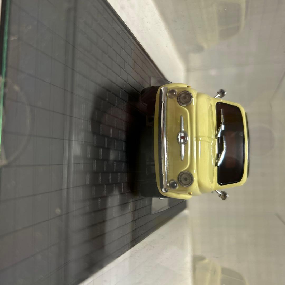 京商ミニッツ　フィアット500イエロー ルパン三世カリオストロの様な。