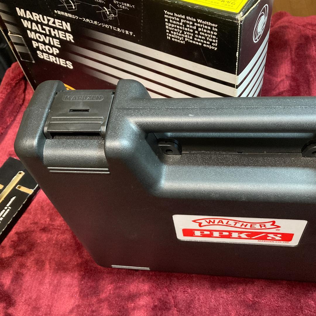 美品 マルゼン ワルサー PPK/S ブラックメタル ムービープロップ 予備マグ