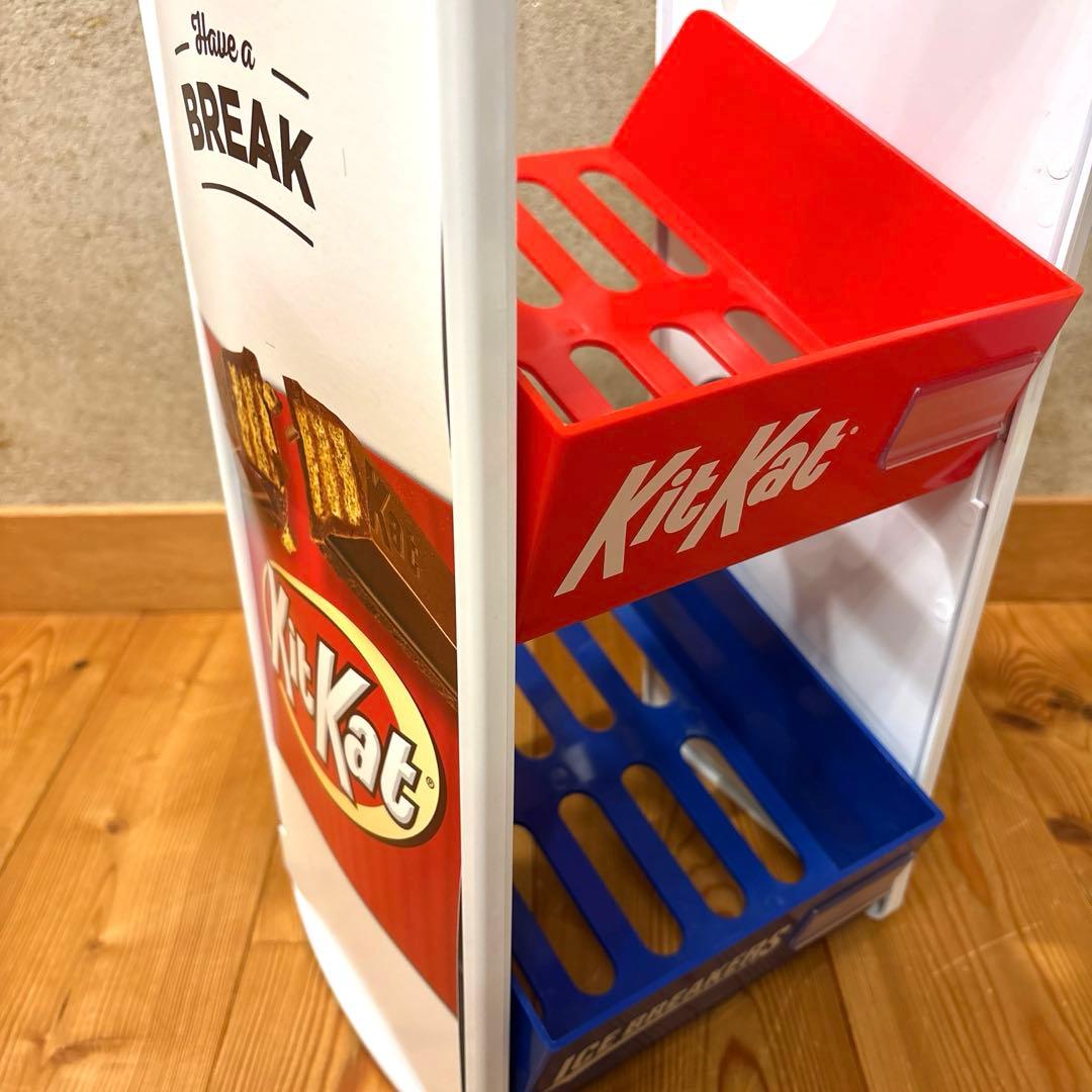 レア！　USA キットカット　ストアディスプレイ　シェルフ　ラック　アメトイ