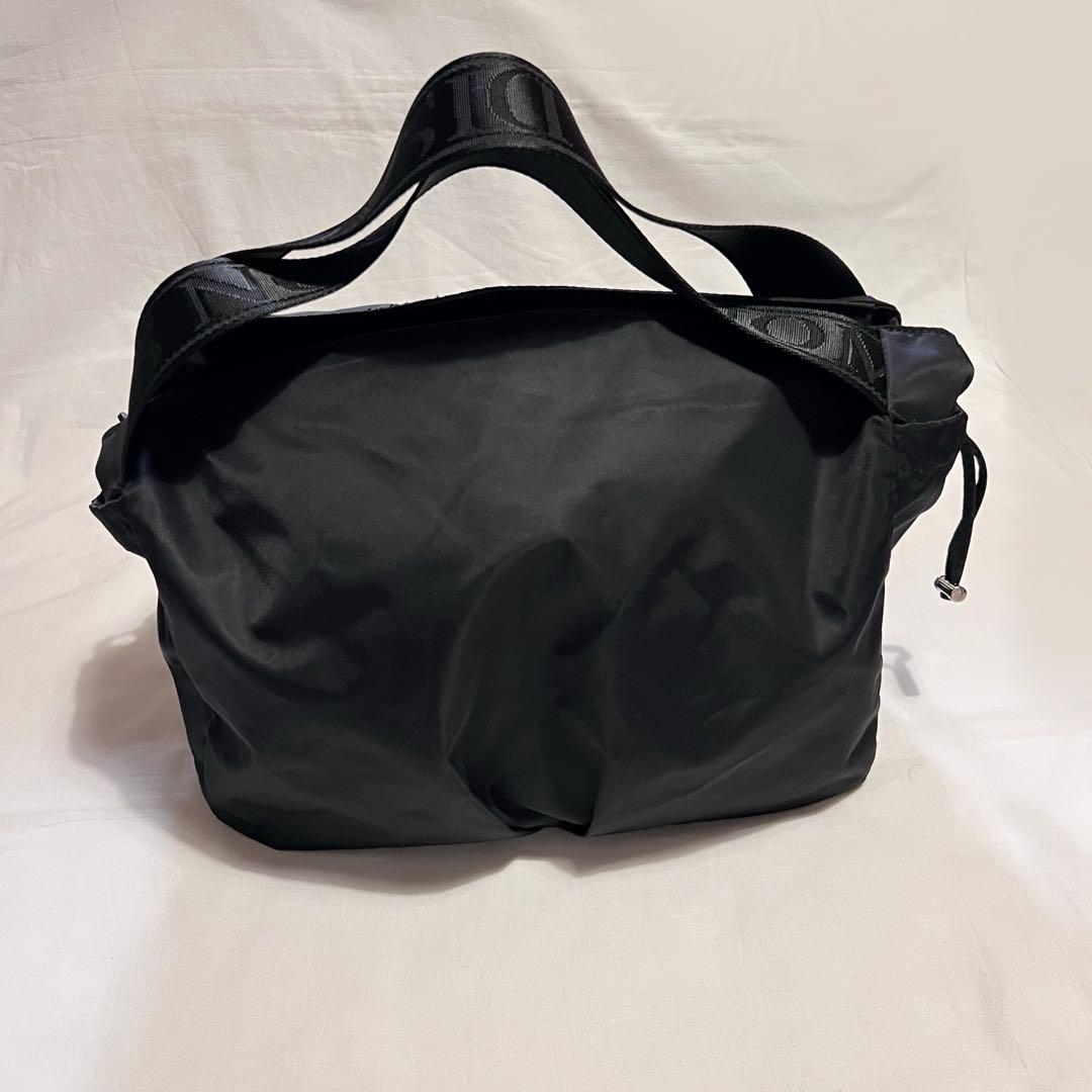 美品　NOMADIS ノマディスBASQUEMSLD 25SSショルダーバッグ