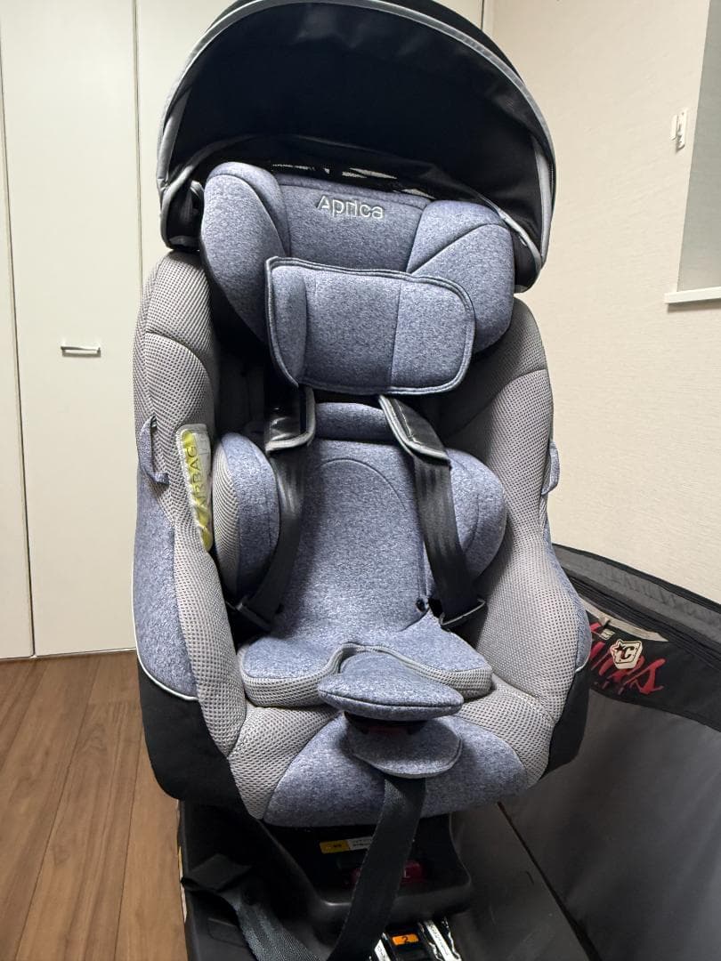 Aprica クルリラAC ISOFIX 回転式チャイルドシート