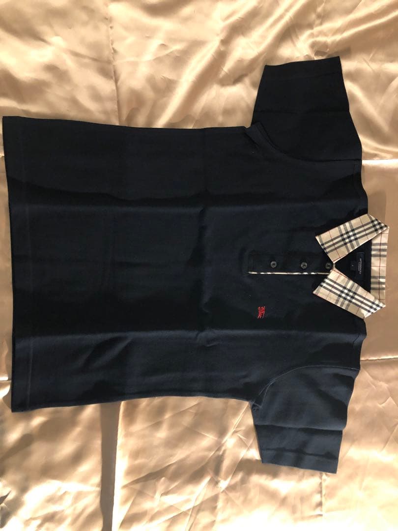 【Burberry】レディース　ポロシャツ　Sサイズ　新品未使用！