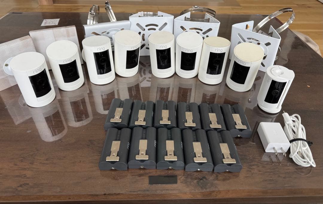 防犯カメラ Ring Stick Up Cam Battery +indoor cam