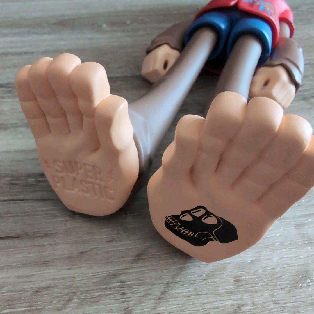 スーパープラスチック × ボアード・エイプ ヨットクラブ カーティス フィギュア