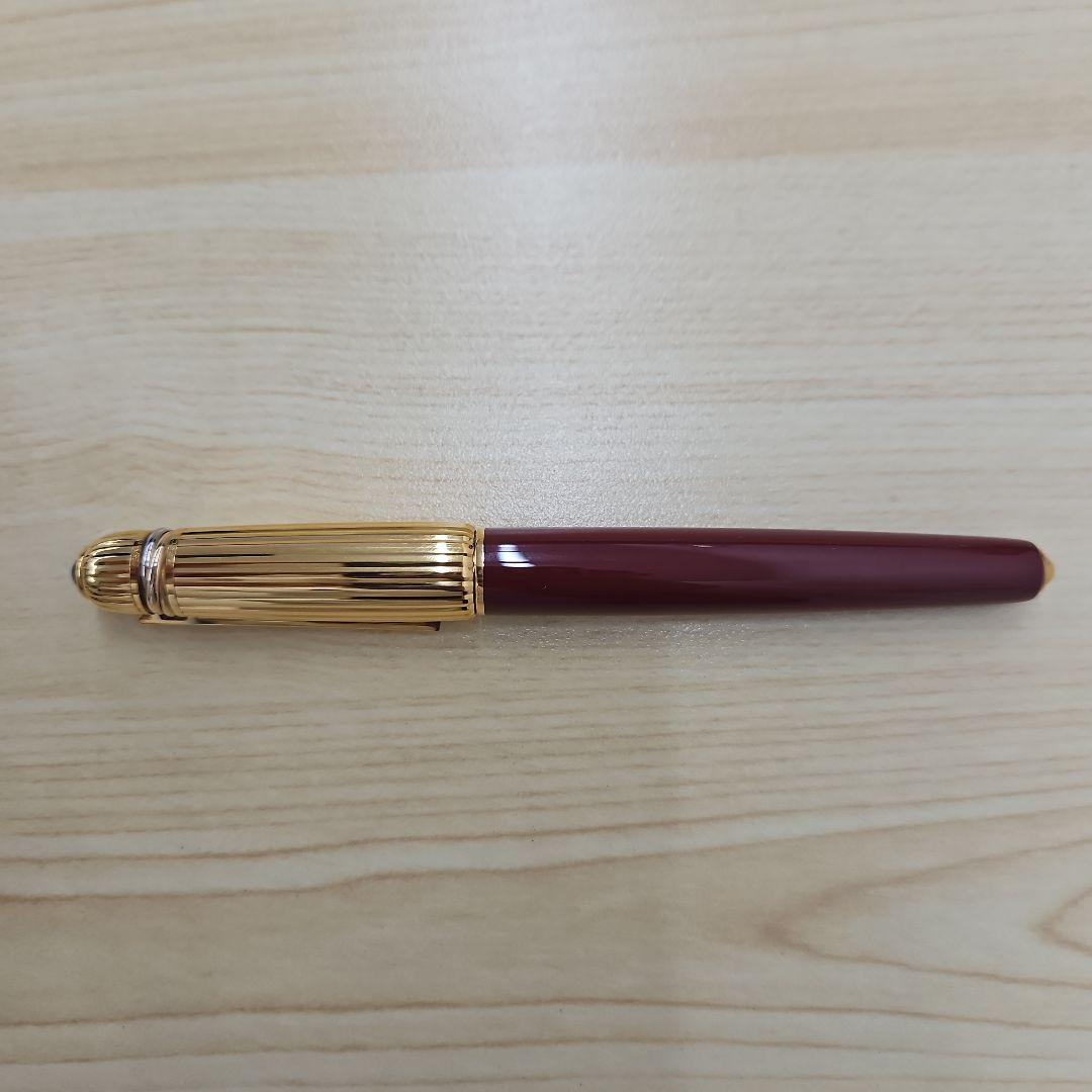 Pasha de Cartier パシャ ドゥ カルティエ　万年筆 箱付き