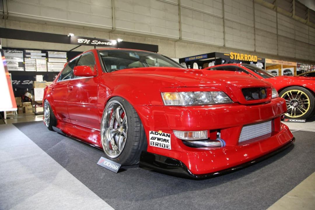 JZX100クレスタ マークII ピンク色