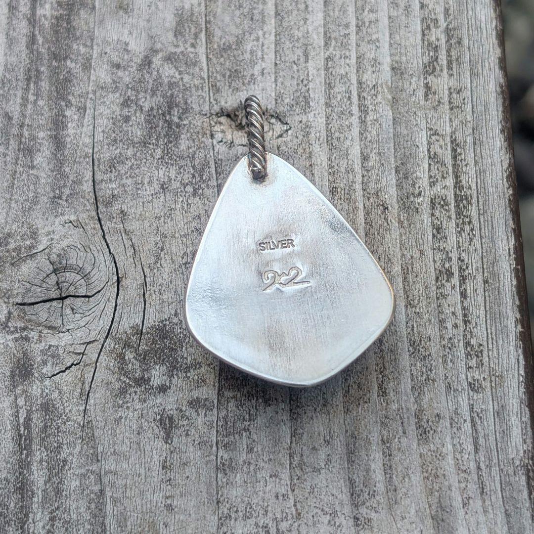 大粒　ハンドメイドのターコイズトップ　インディアンジュエリー風　ハンドメイド