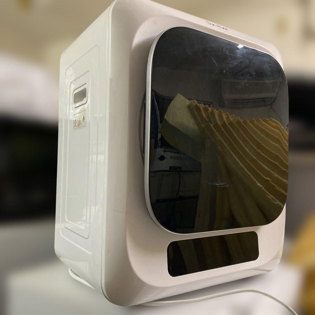 なつみ　美品　SUNRUCK 小型衣類乾燥機 SR-ASMN206-W