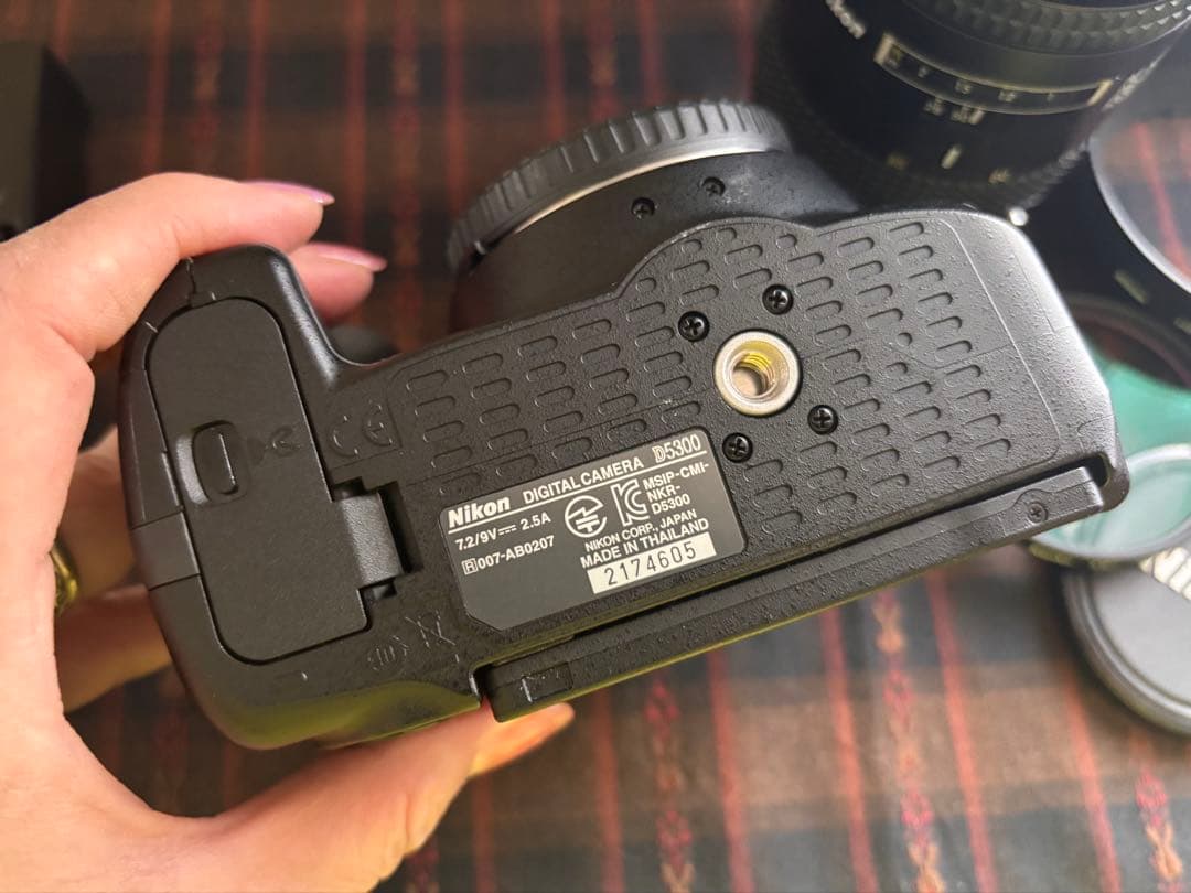 最終価格★NikonD530ズームレンズ純正バッテリー2個10219ショット