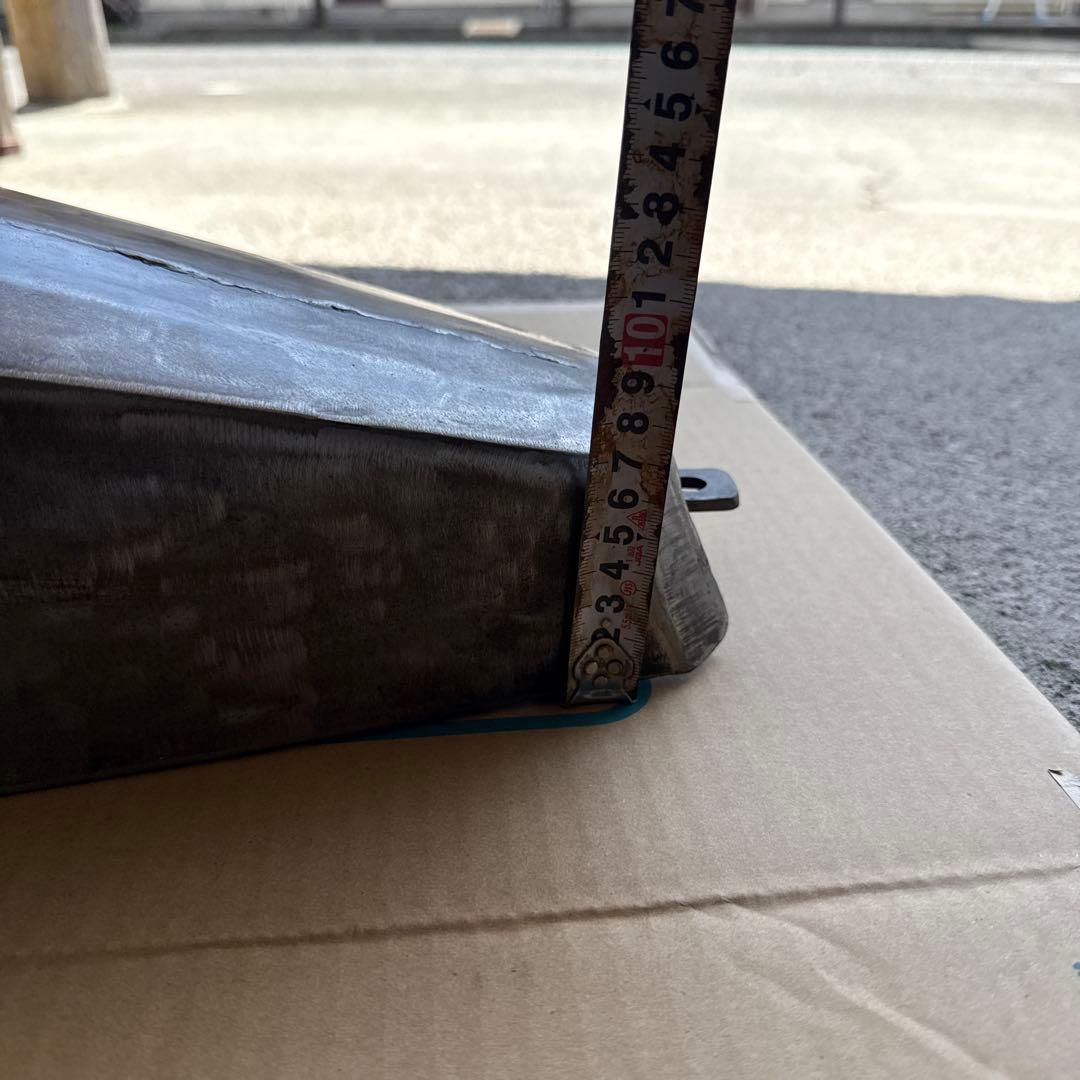 コフィンタンク　塗装無し