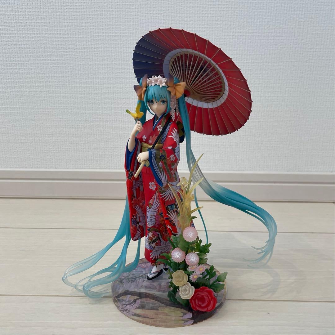 初音ミク 花色衣 1/8フィギュア ストロンガー 和服