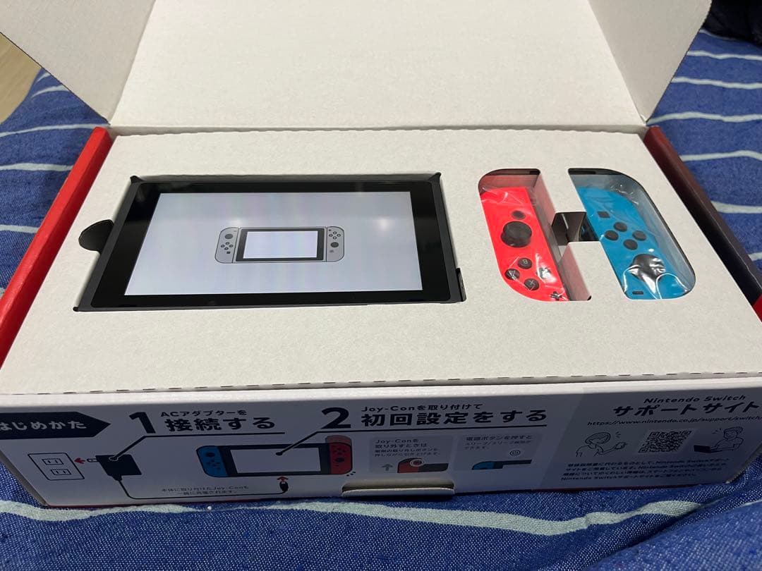 美品　Nintendo Switch 赤/青 Joy-Con 本体
