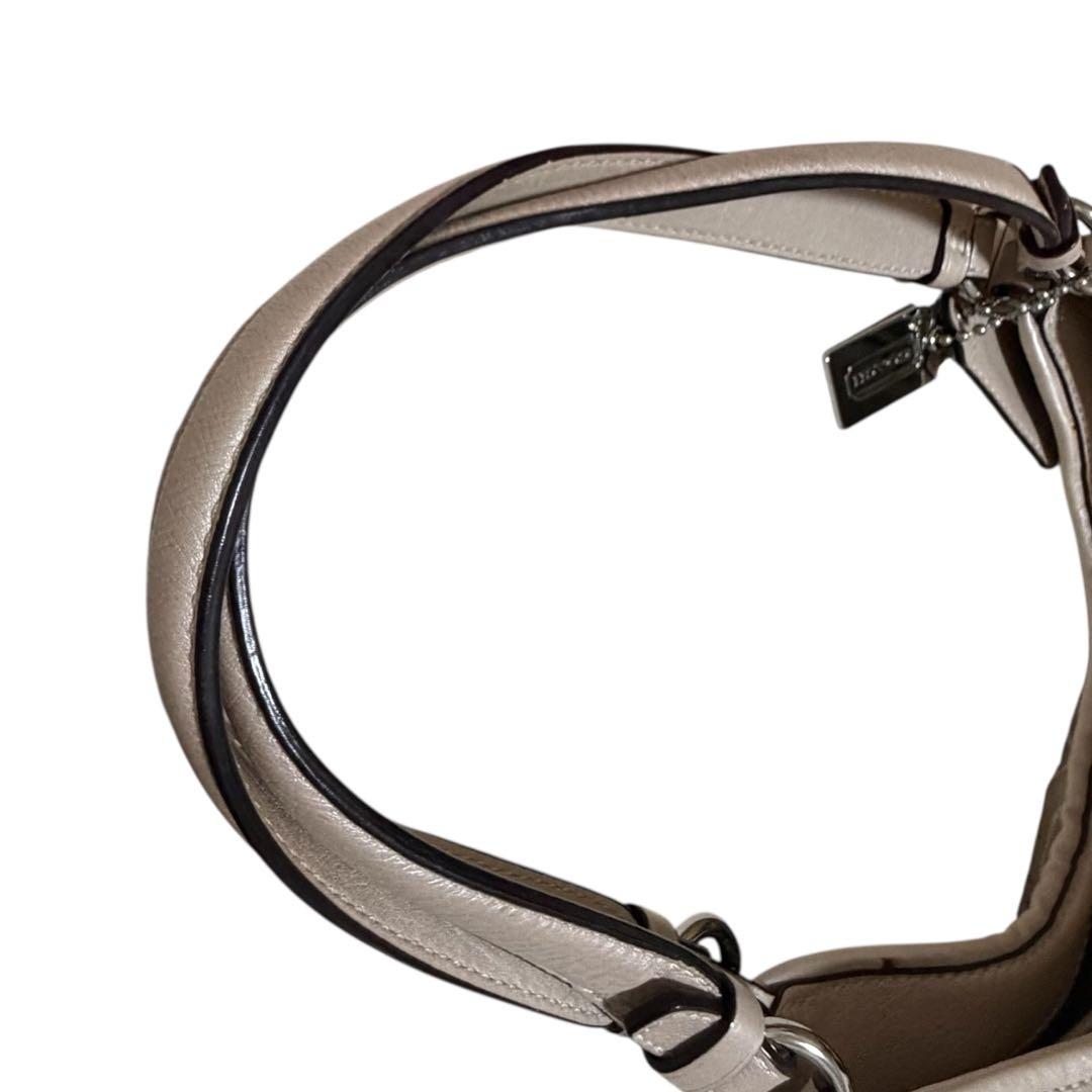 COACH コーチ レザー パンチング ホーボーバッグ ピンクベージュ 美品