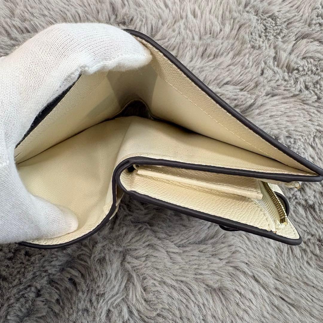 COACH 2つ折り財布