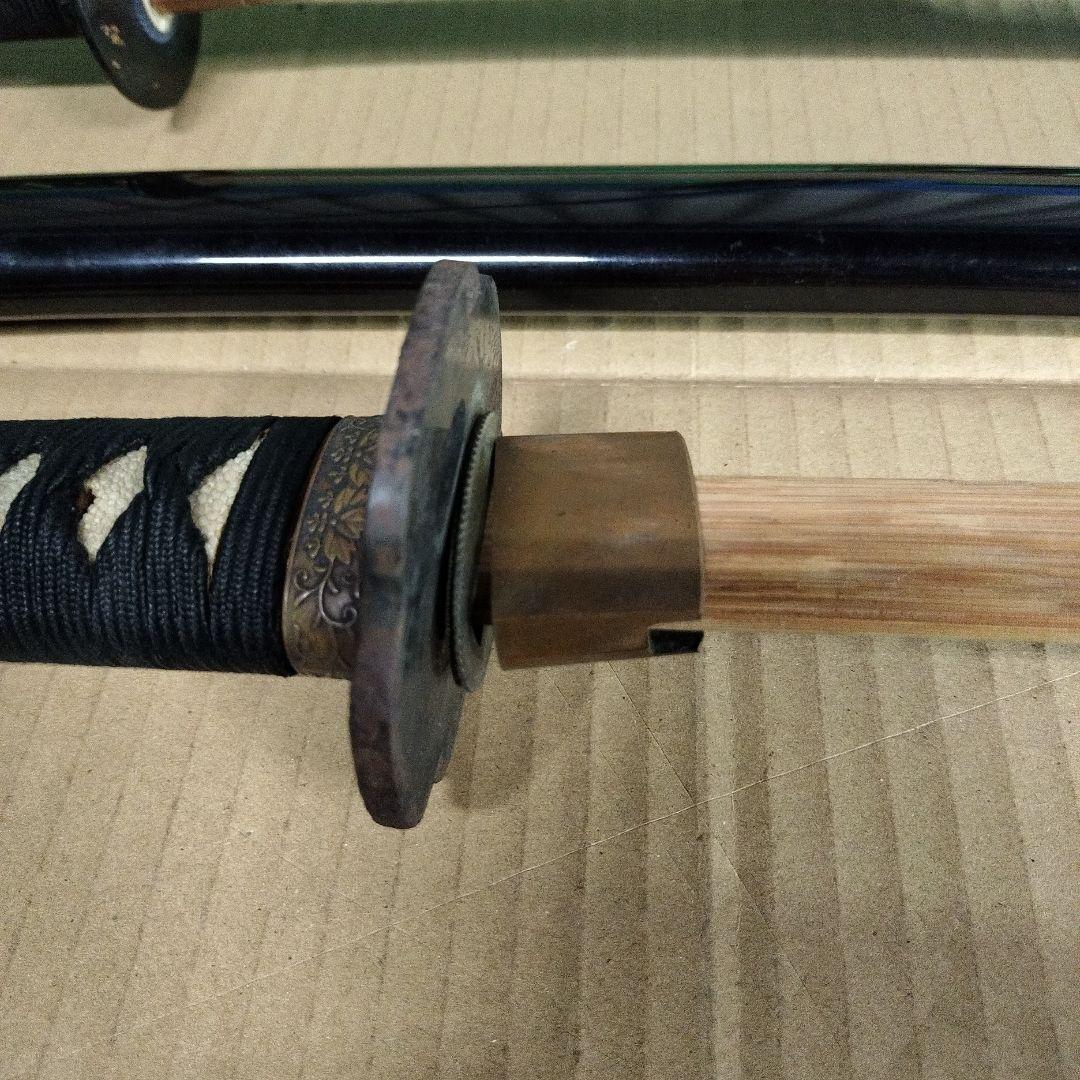 ◆まとめ出品！！◆模造刀3本　木製2本　まとめ売り！！