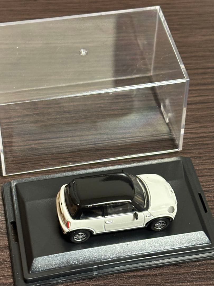 MINI COOPER ミニクーパー（ホワイト）ミニチュアカー