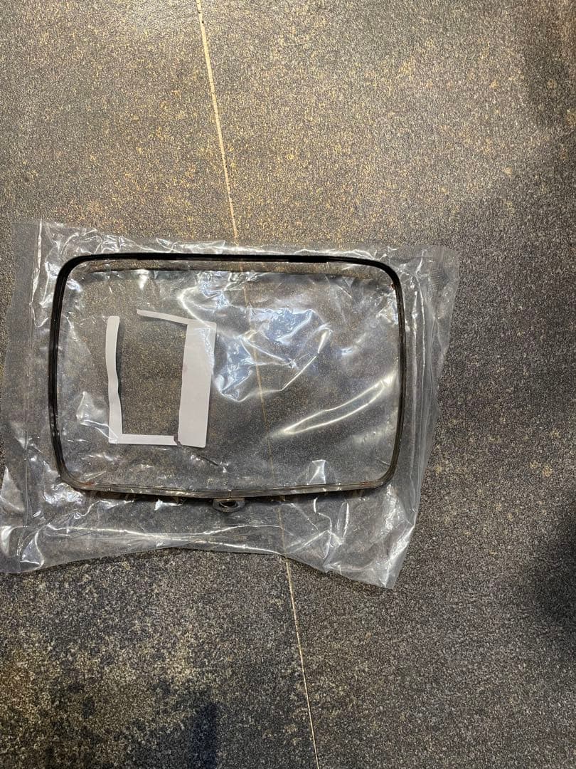 希少！ 純正 CBR400F ヘッドライト リム ブラック