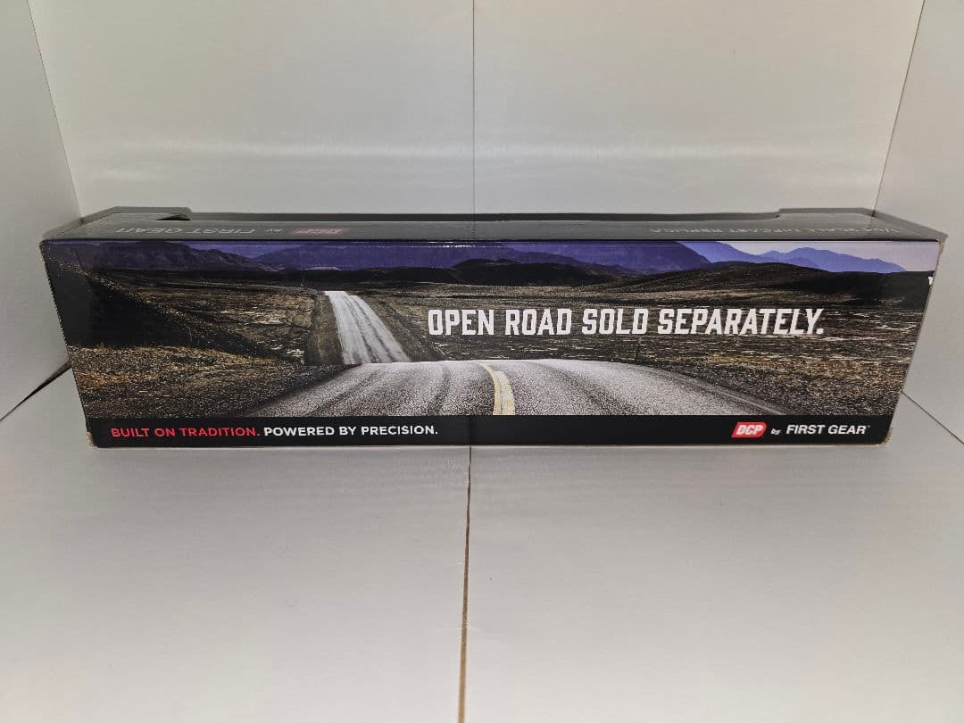 専用 Peterbilt389 重機運搬