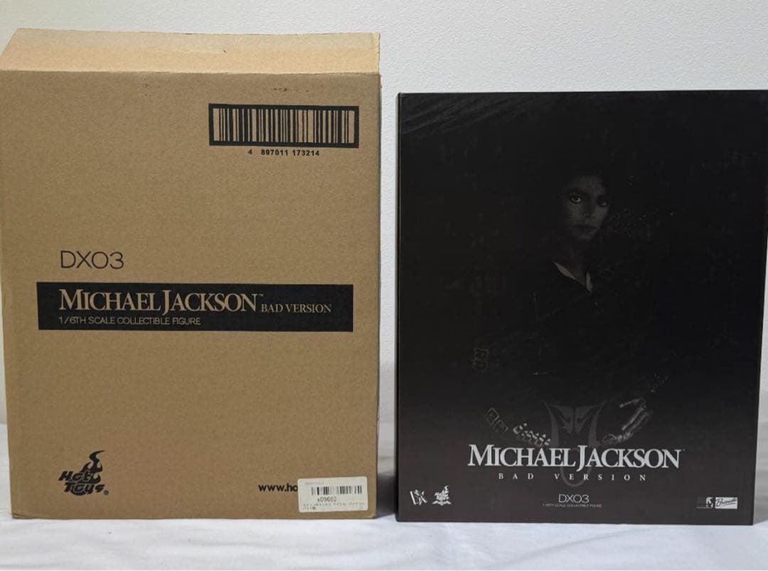 【超貴重】マイケル・ジャクソン フィギュア ・バッドバージョン(ホットトイズ)②