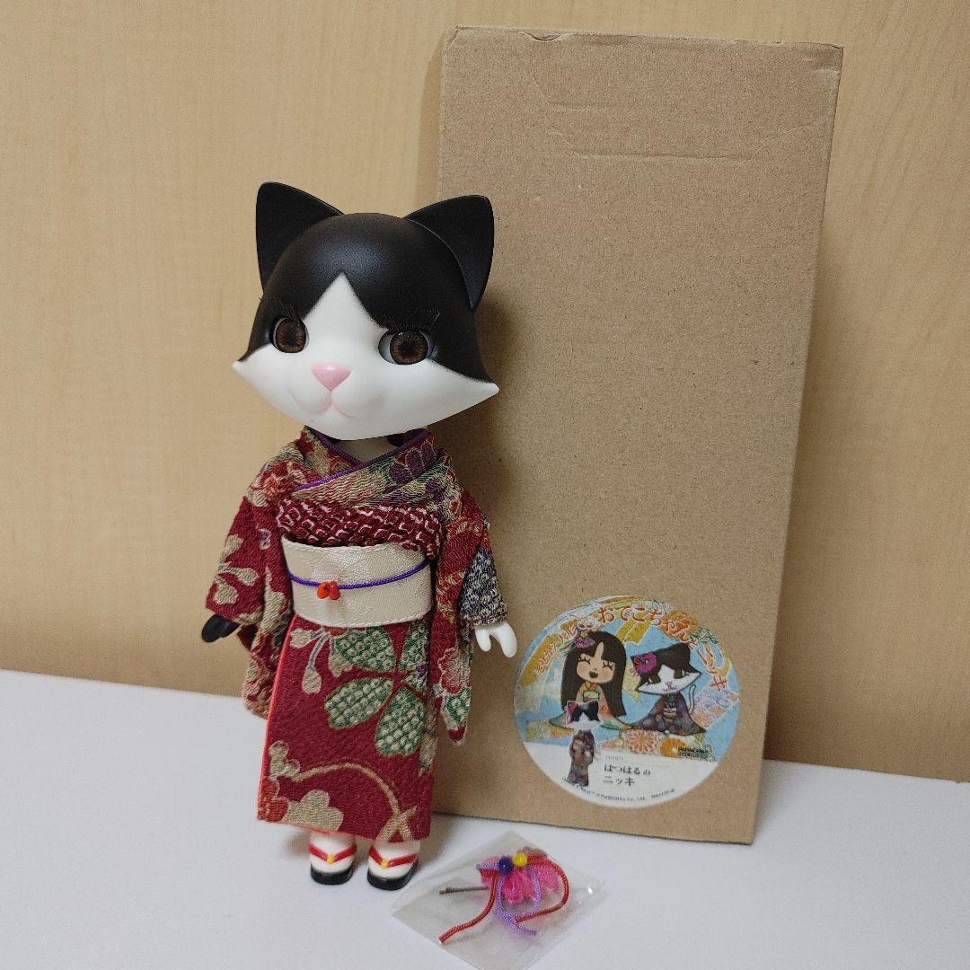猫キャラクター 着物 フィギュアきせかえ人形 DOLL ニッキ　着物　セキグチ