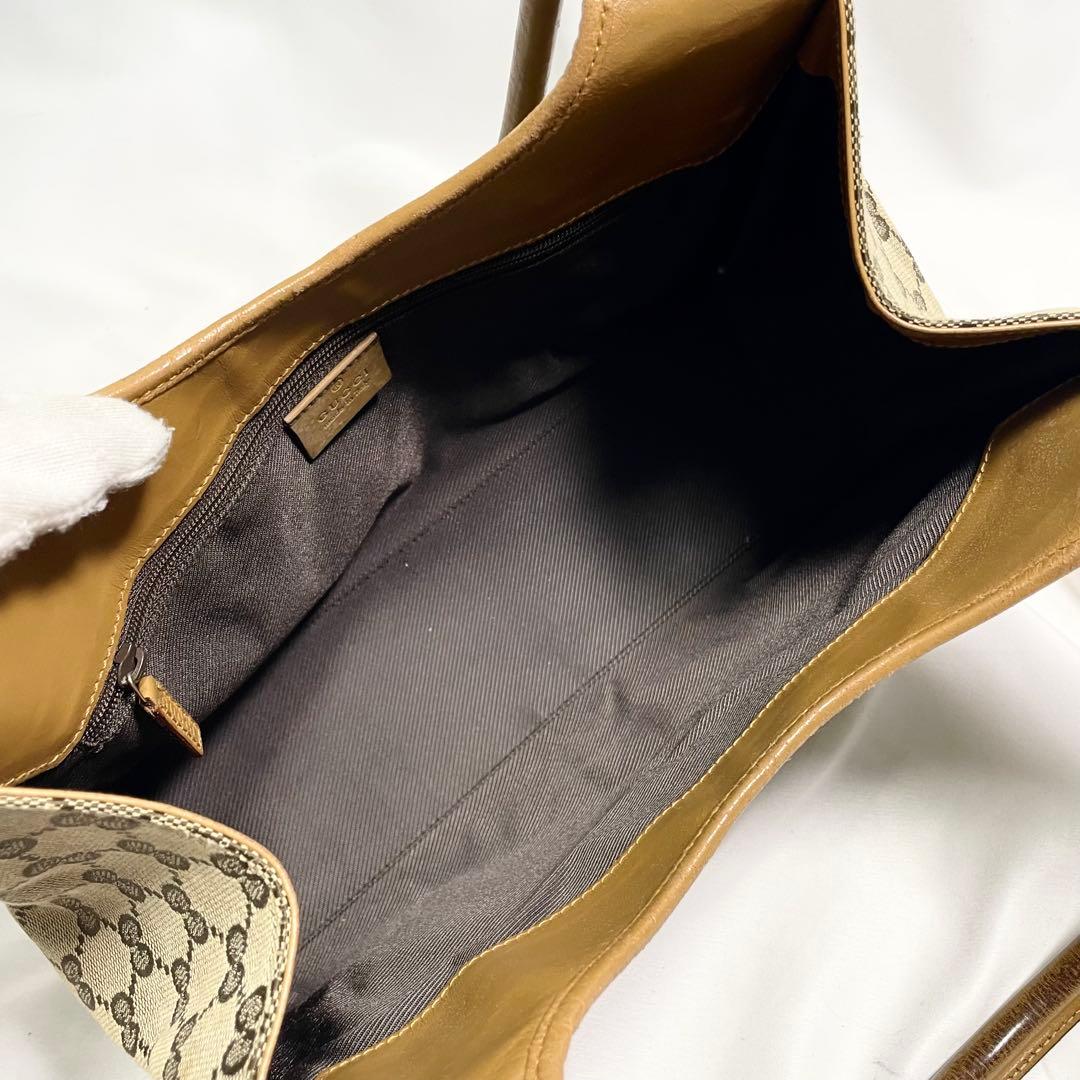 グッチ ジャッキー GGキャンバス ワンショルダーバッグ ムーン 金具 大容量