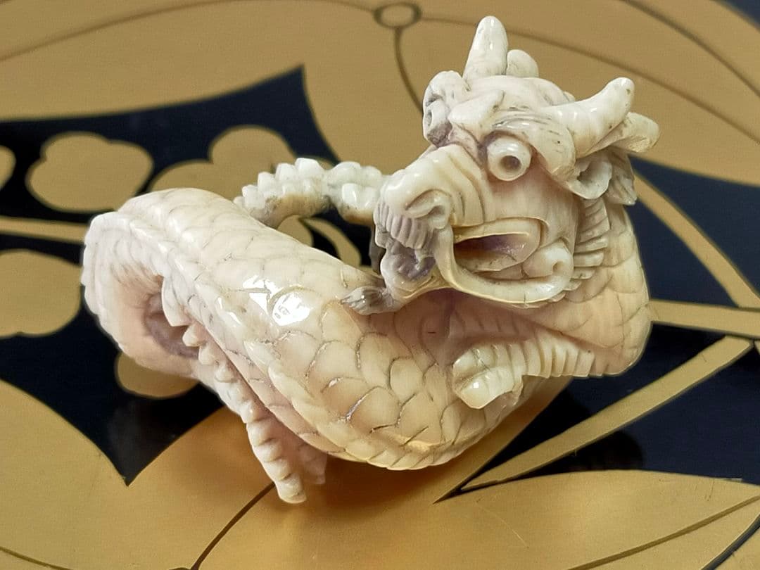 ♥　根付　竜　龍　ドラゴン　骨董品　アンティーク　レトロ