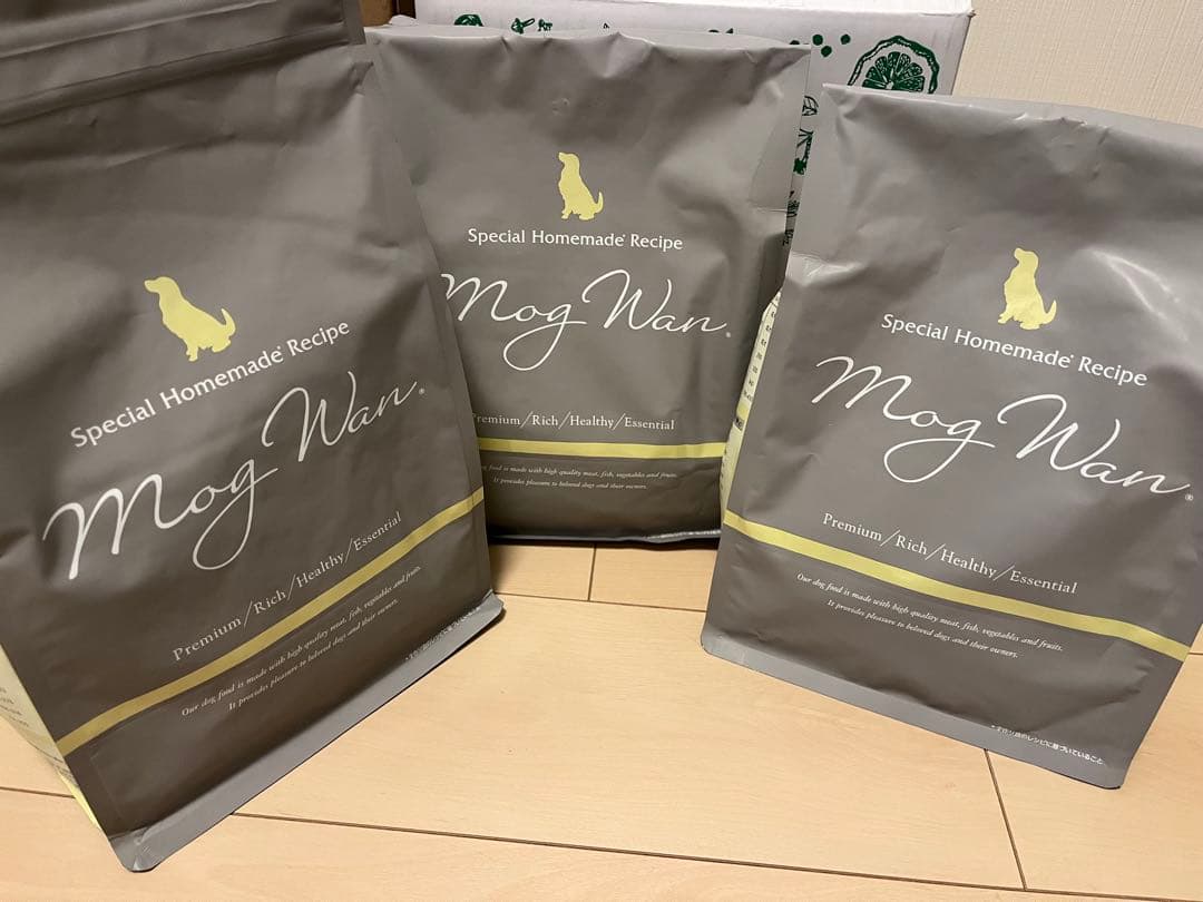 Mog Wan. ドッグフード 1.8kg ３袋