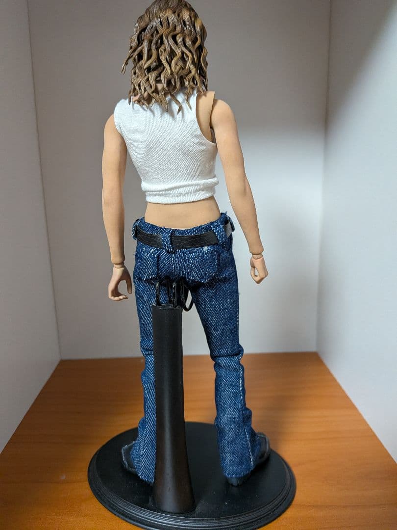 ホットトイズ テキサスチェーンソー エリン アビゲイルウィスラー