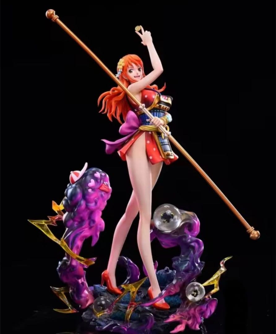 ワンピース　ナミ　フィギュア