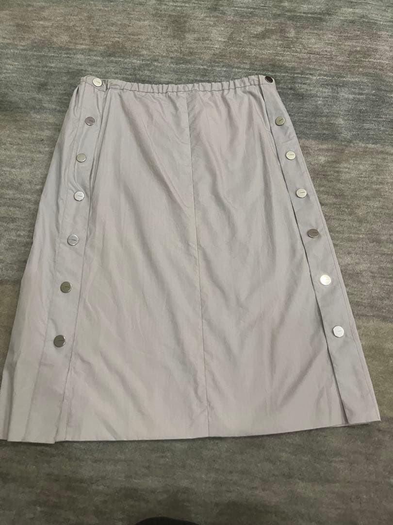 よしこCHANELシャネル膝丈スカート ボタン付き34