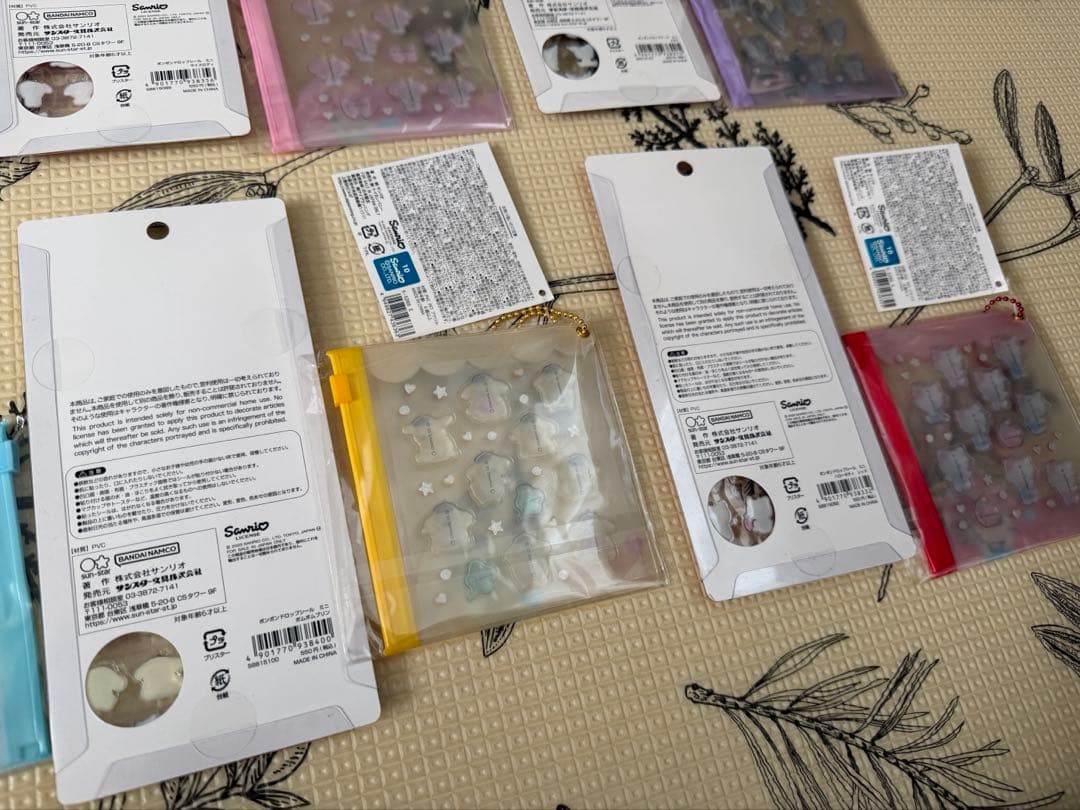【完全正規品】ボンボンドロップシール　サンリオmini デコパーツ６種セット