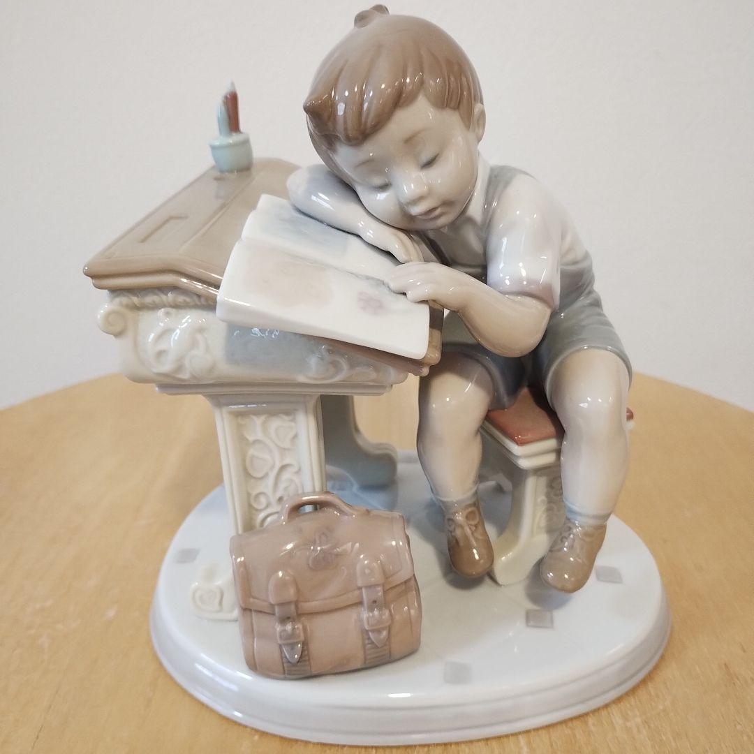 リアドロ　おねむの僕