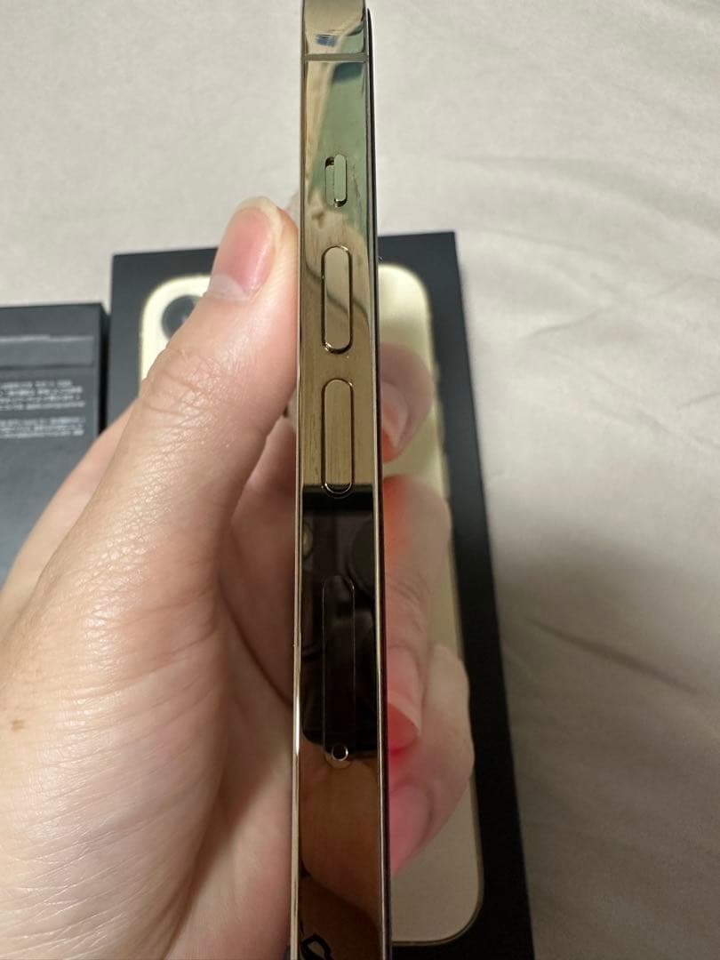 美品 Apple iPhone 13 ProMax ゴールド　本体256G