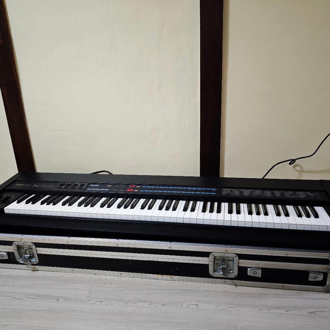 Yamaha KX88 MIDIマスターキーボード 88鍵 純正ハードケース付