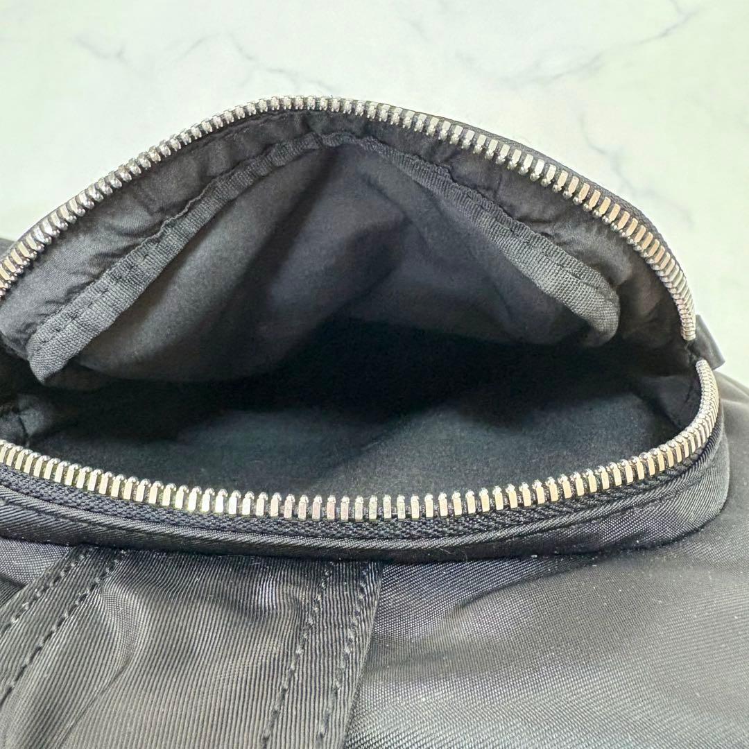 美品 HUGO BOSS ビジネスバッグ ブリーフケース 2WAY ナイロン 黒