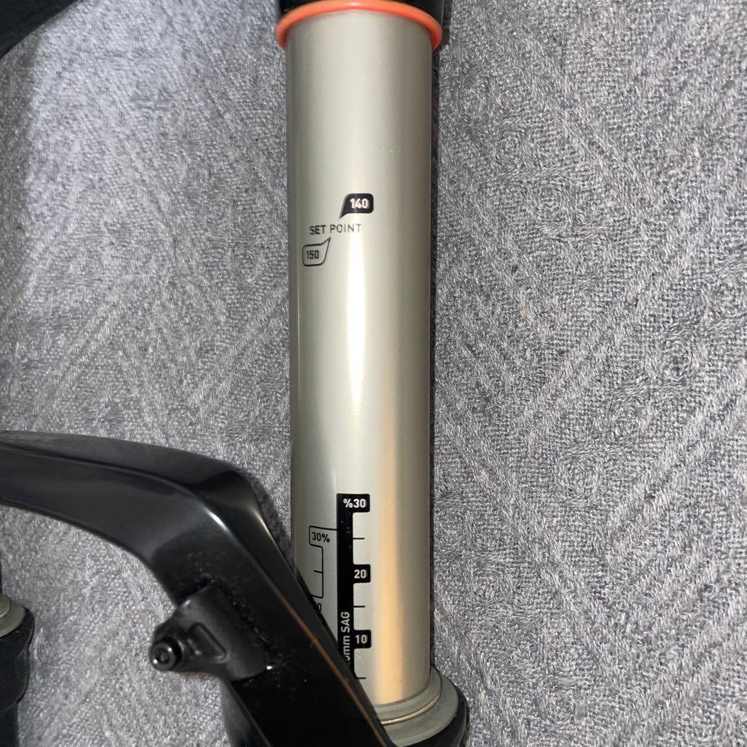 新年セール！！　ROCKSHOX Sektor サスペンションフォーク 26