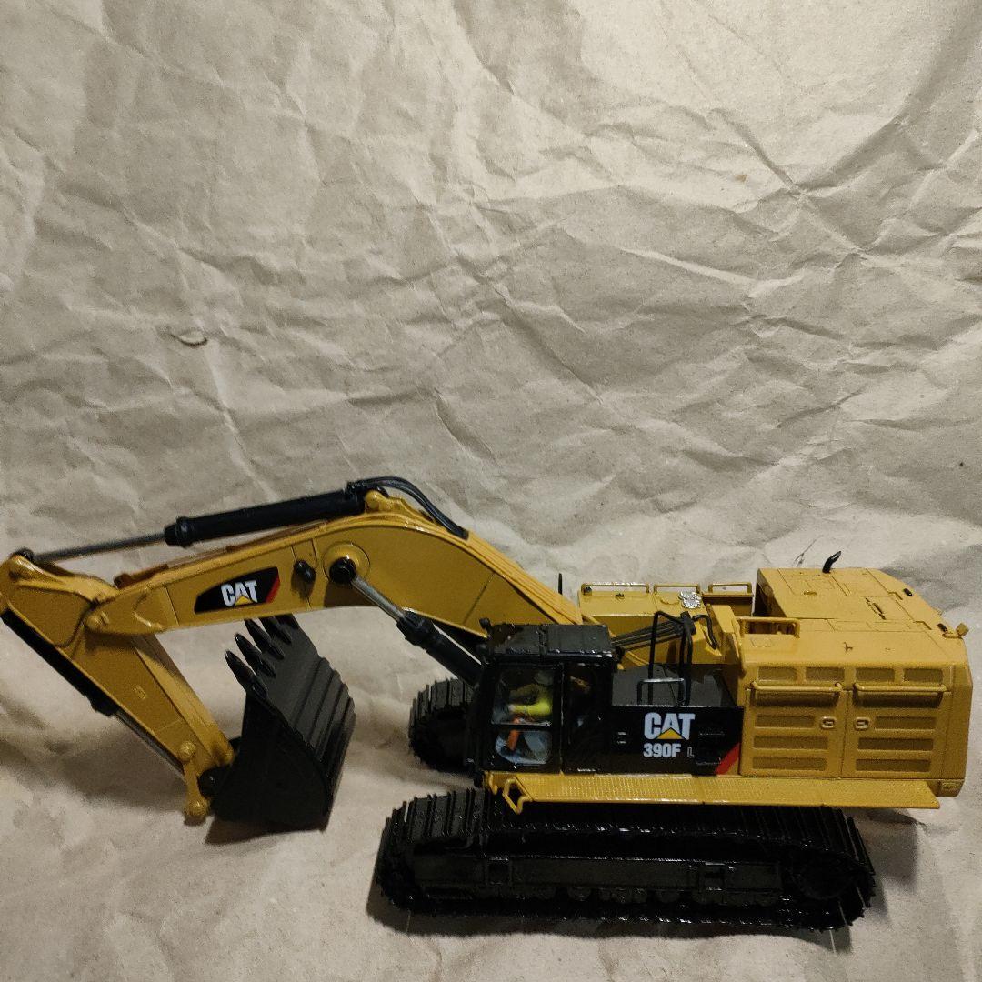 キャタピラー390FL ダイキャストマスター　1:50　コマツ　日立建機