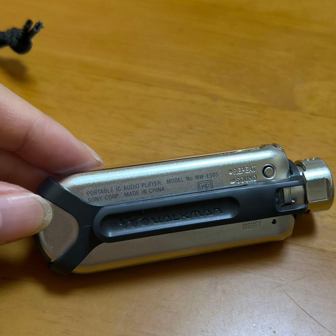 SONYWALKMAN NW-E505 ソニーウォークマン　動作確認済み