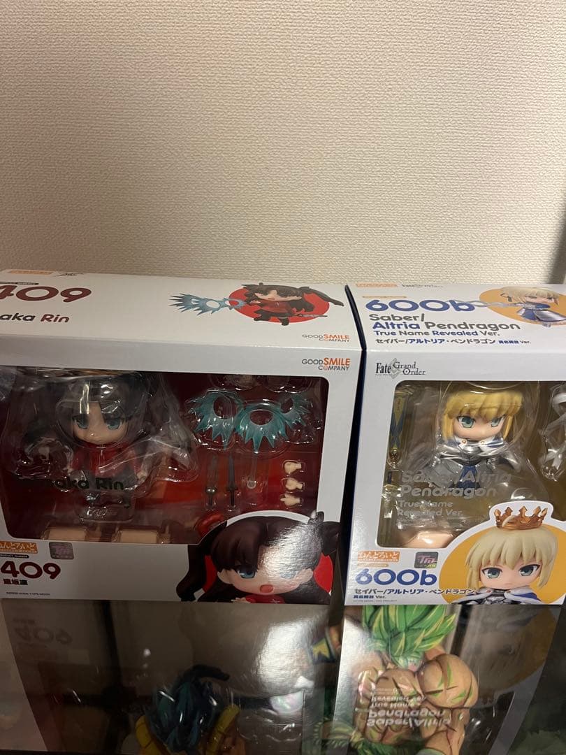 fateフィギュア ねんどろいど　遠坂凛　セイバー　セット　最終値下げ