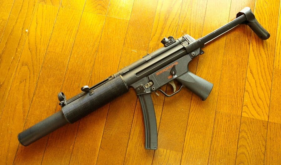 東京マルイ H&K MP5 SD6 200連射マガジン付き