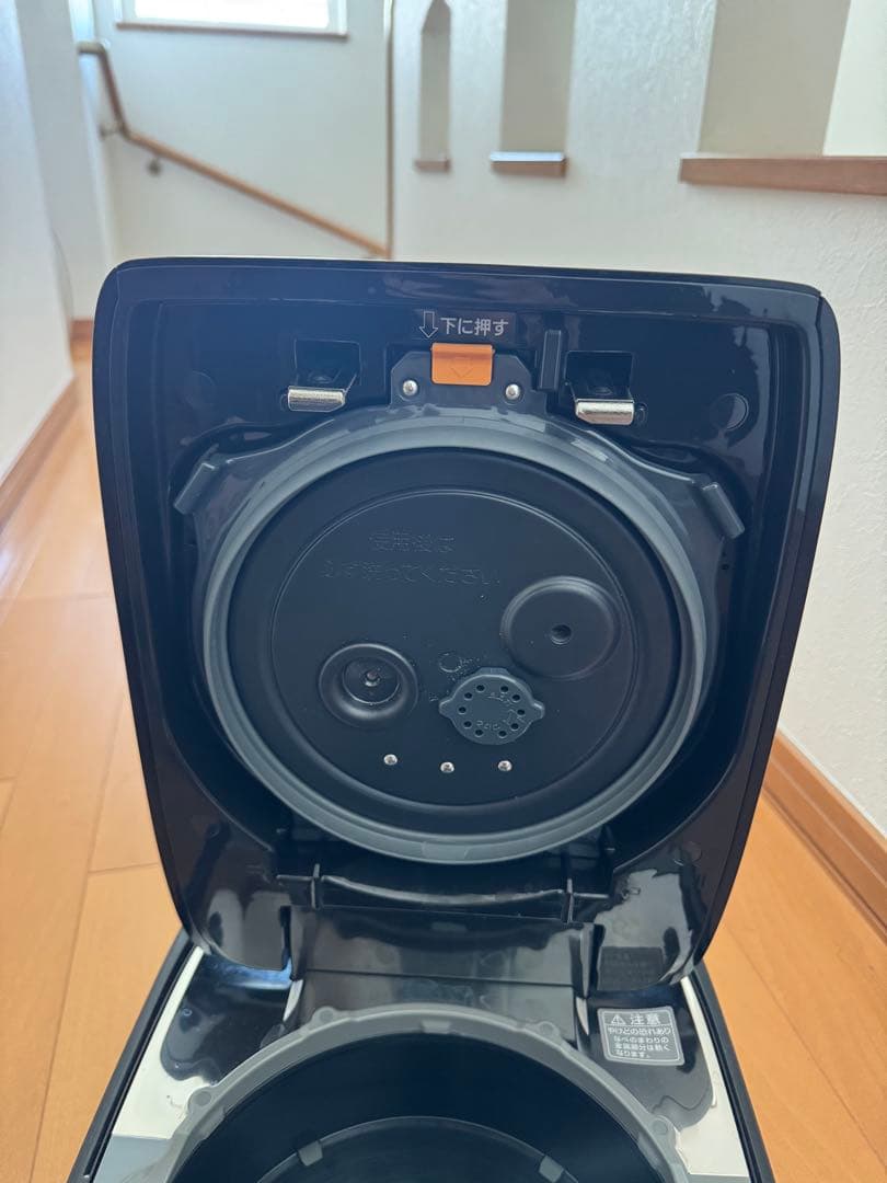 象印 nw-la10 圧力IH炊飯ジャー 5.5合炊き 2020年製造