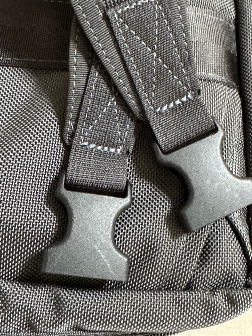 BRIEFING×TOMORROWLAND NEOTRINITY LINER値下