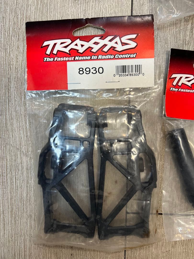 Traxxas ラジコンパーツセット 8935 8967 8929 など