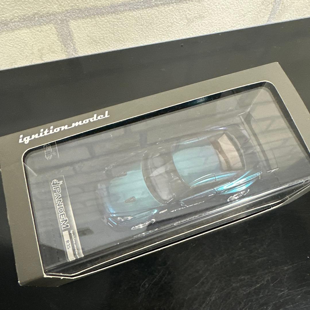 イグニッションモデル1/43 パンデム S30 Z パープル／グリーン 限定