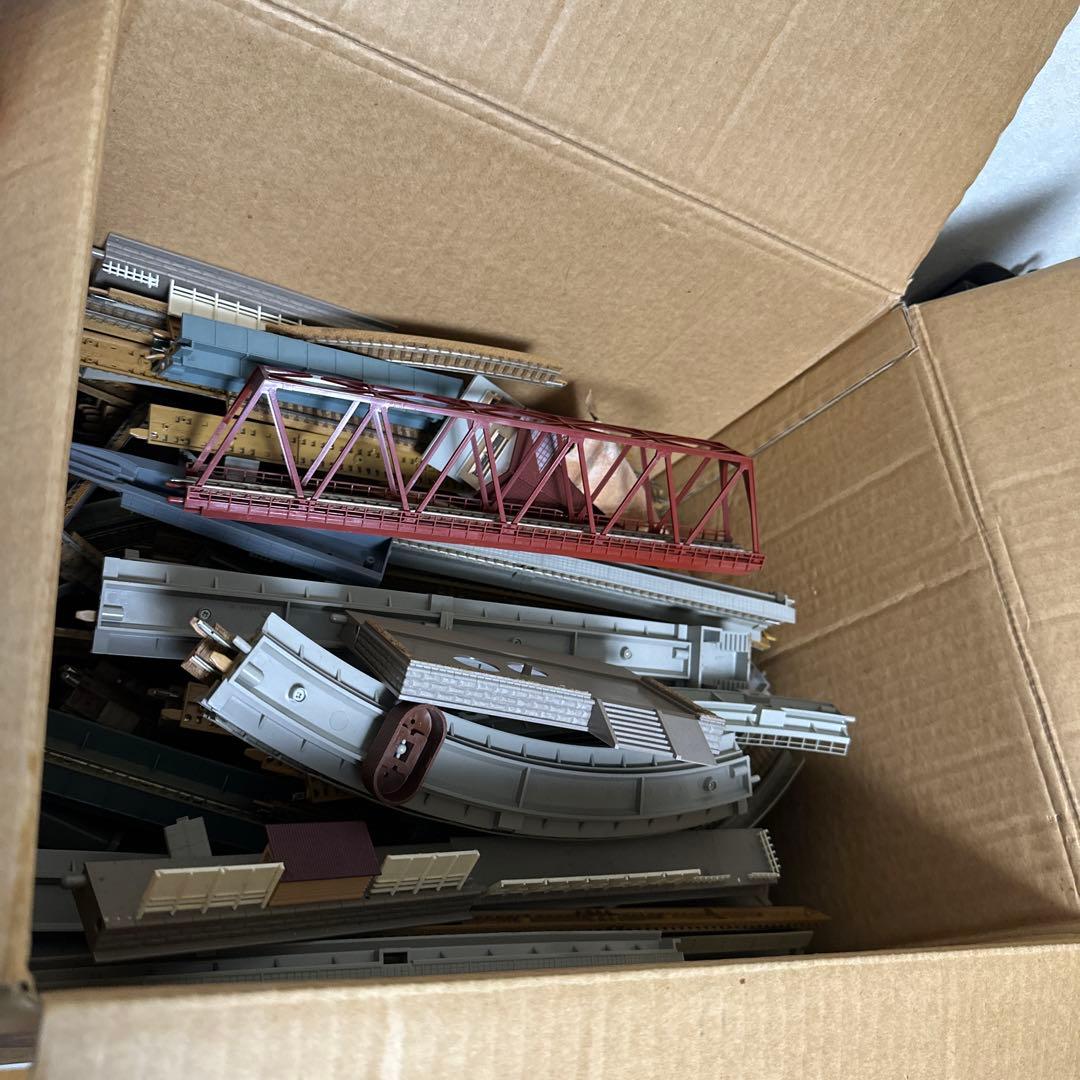 トミック レールジャンクダンボール1箱分