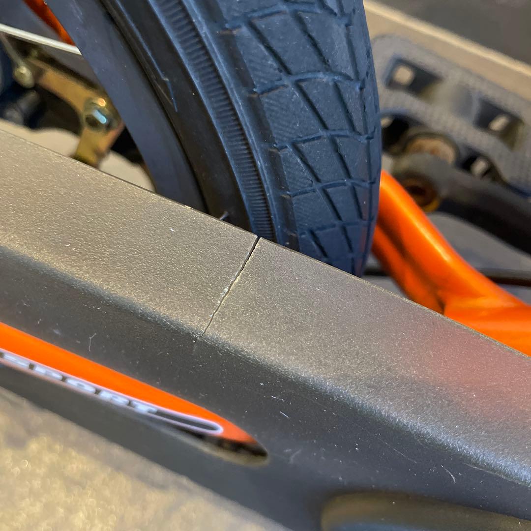 【引取限定　東京都府中市周辺 】STRIDER ストライダー 14X オレンジ