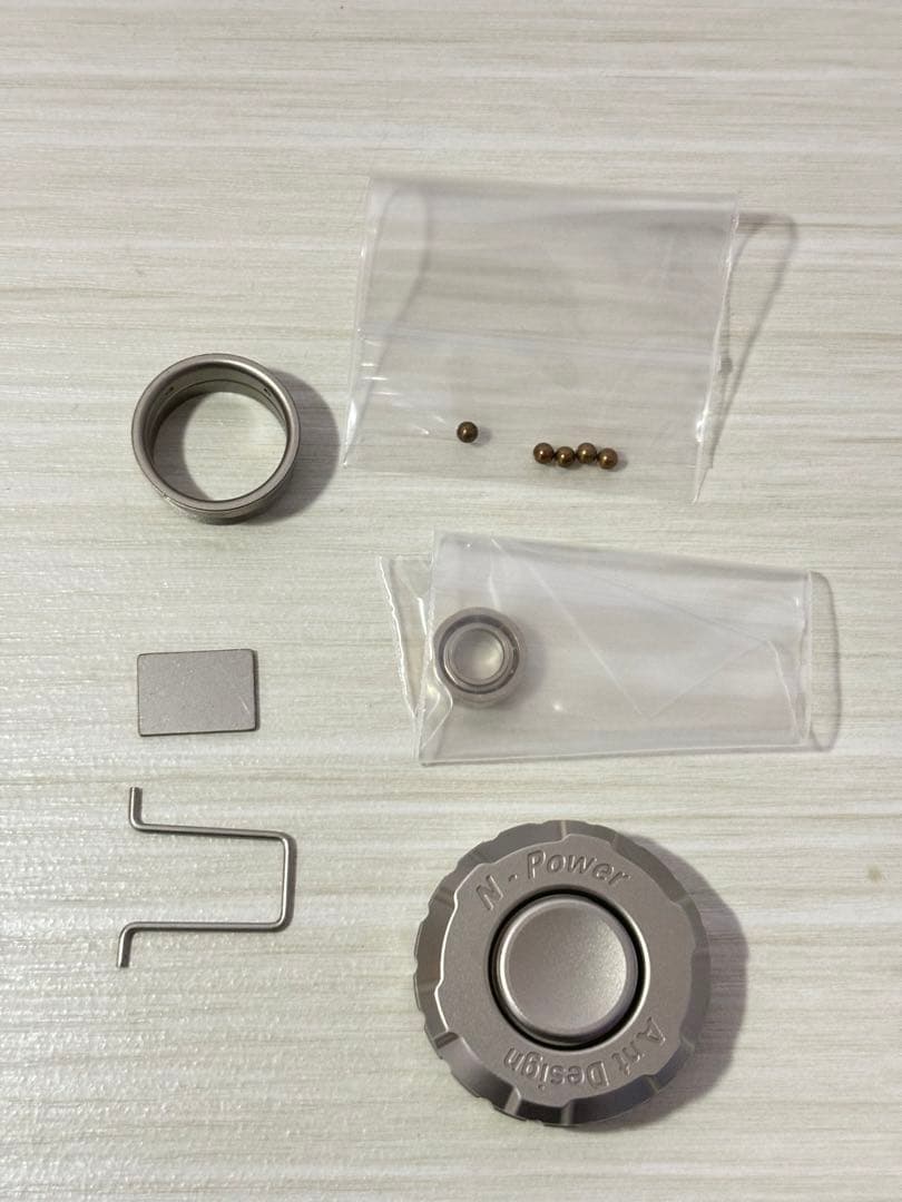 ハンドスピナー スライダー？ N-Power 正規品 フィジェットトイ